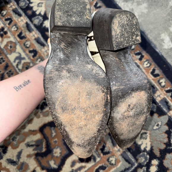 Old Gringo White and Gold Star Ankle Boots - Picture 6 of 7